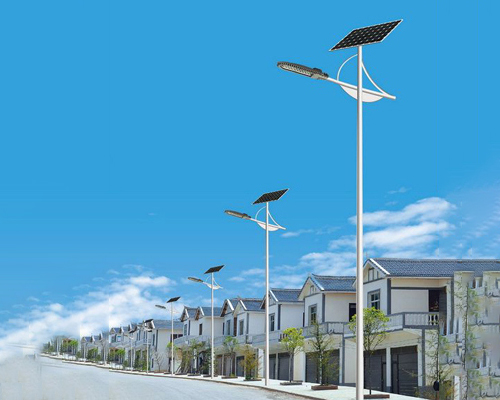 1742827400379537.jpg 定日太阳能路灯.jpg