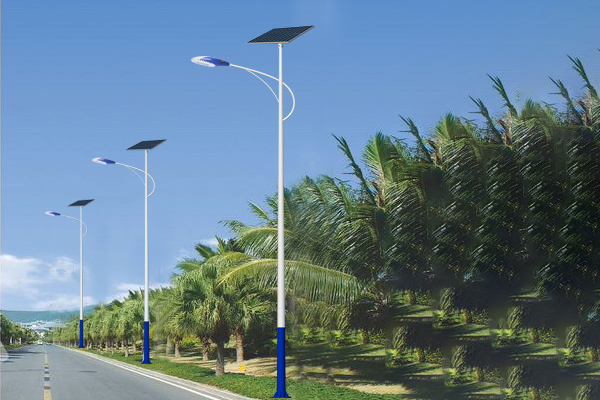 1742828402918406.jpg 定日太阳能路灯.jpg